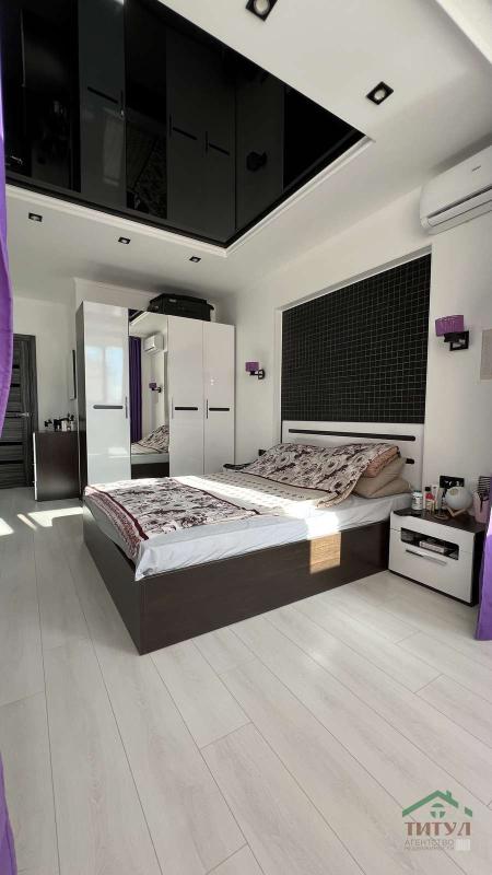 2-комн. квартира, 60.8 м², 9/10 этаж