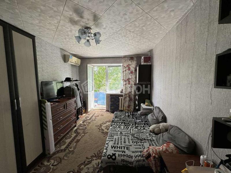 3-комн. квартира, 56 м², 4/5 этаж