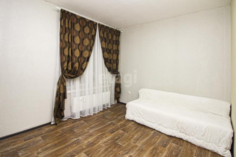 Квартира, Тюменская область, Нижневартовск, 22-й мкр, Нововартовская улица, 9. Фото 1