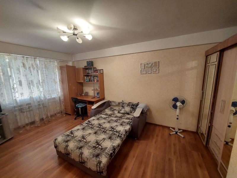 1-комн. квартира, 37 м², 8/10 этаж