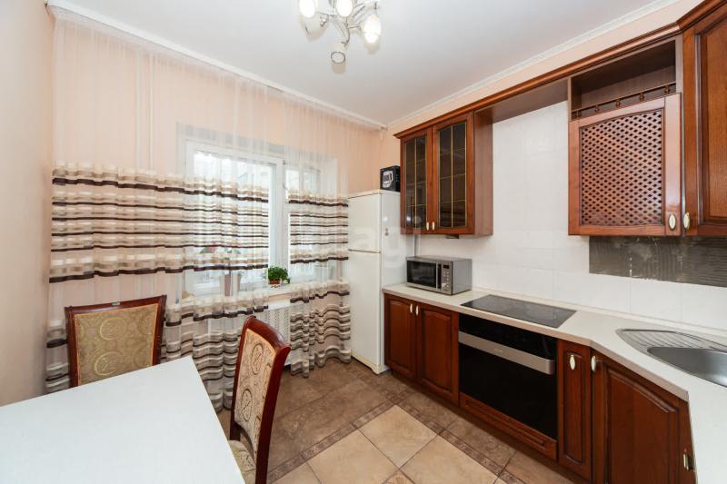 3-комн. квартира, 68 м², 4/7 этаж