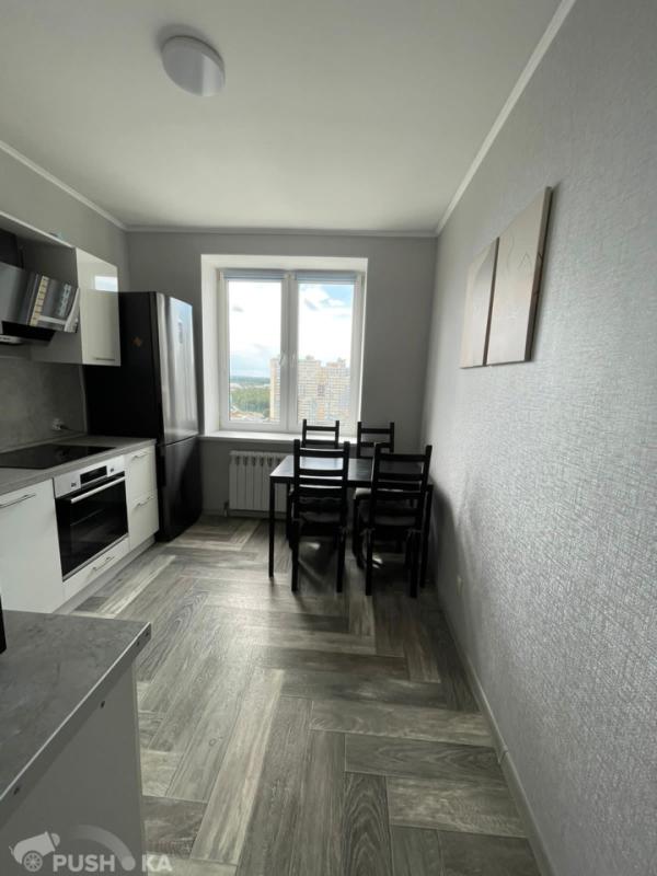 2-комн. квартира, 53 м², 15/25 этаж