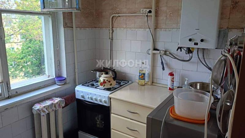 2-комн. квартира, 42 м², 4/5 этаж