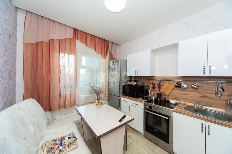 2-комн. квартира, 58 м², 3/9 этаж