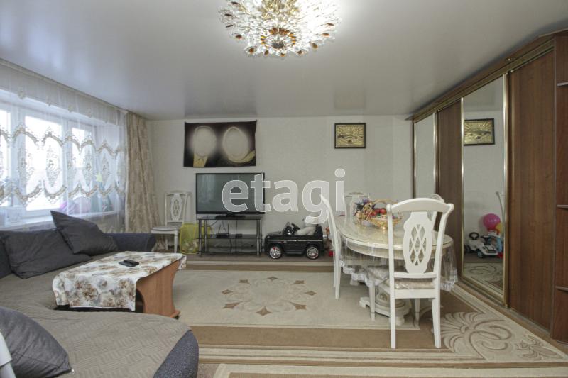3-комн. квартира, 104 м², 2/9 этаж