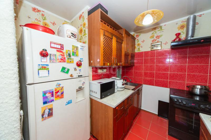 3-комн. квартира, 65 м², 4/5 этаж