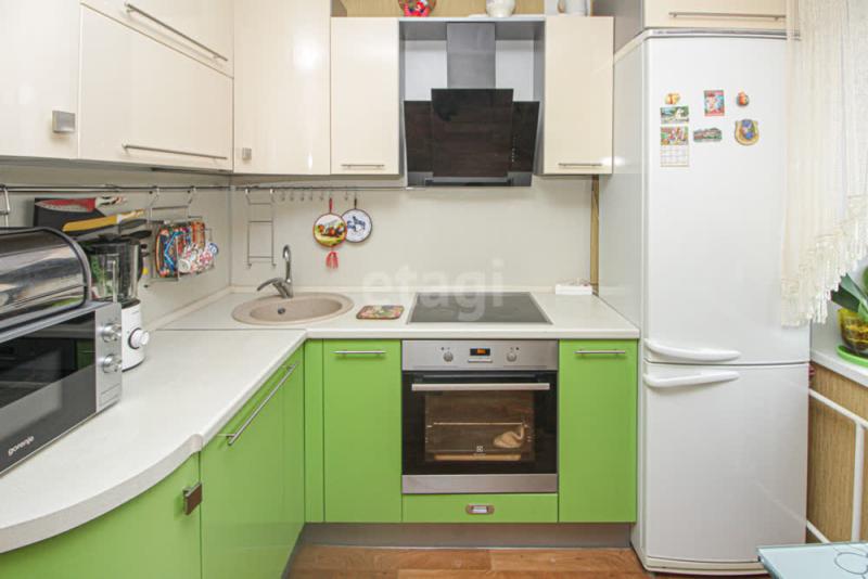 3-комн. квартира, 48 м², 4/5 этаж
