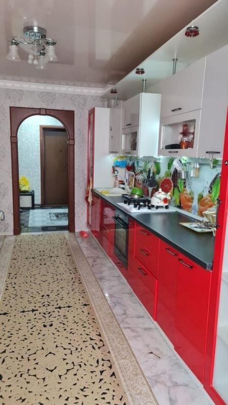2-комн. квартира, 69 м², 5/10 этаж
