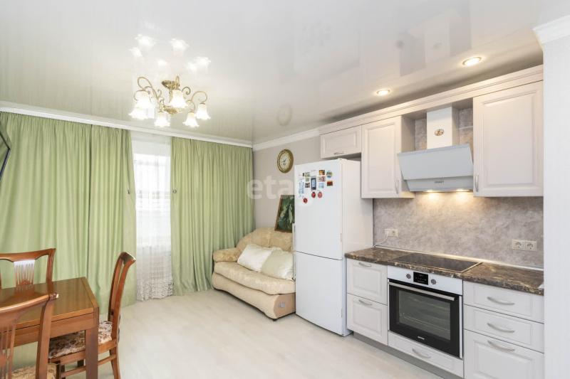 2-комн. квартира, 68 м², 3/16 этаж