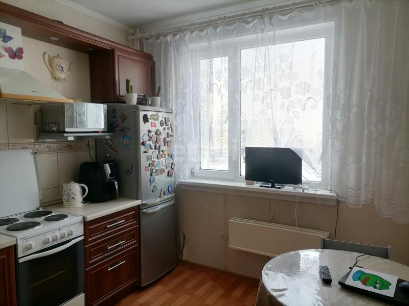 2-комн. квартира, 51 м², 13/16 этаж