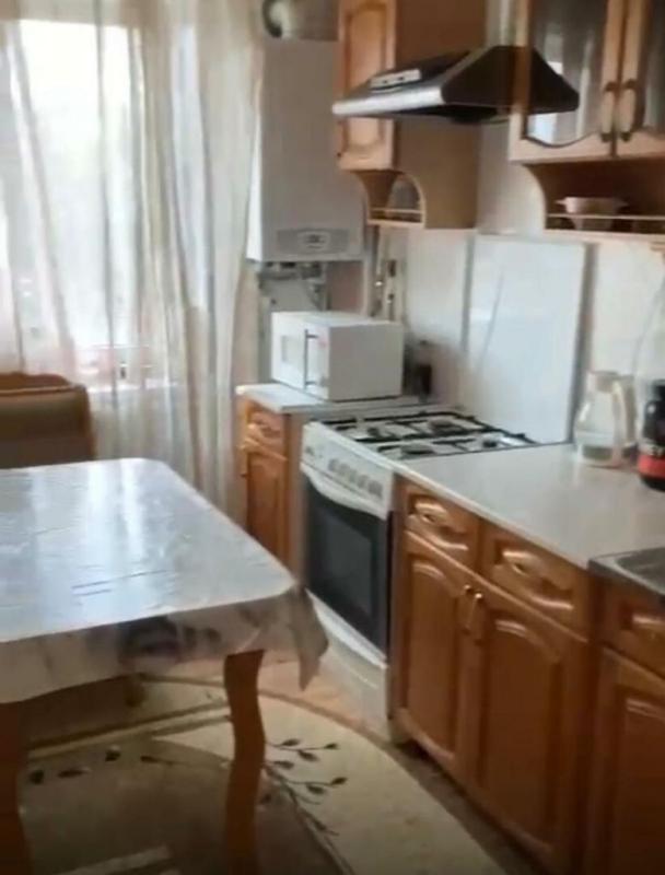 3-комн. квартира, 64 м², 3/9 этаж