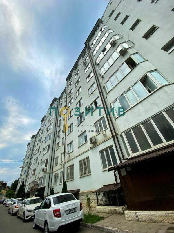 2-комн. квартира, 75 м², 2/8 этаж