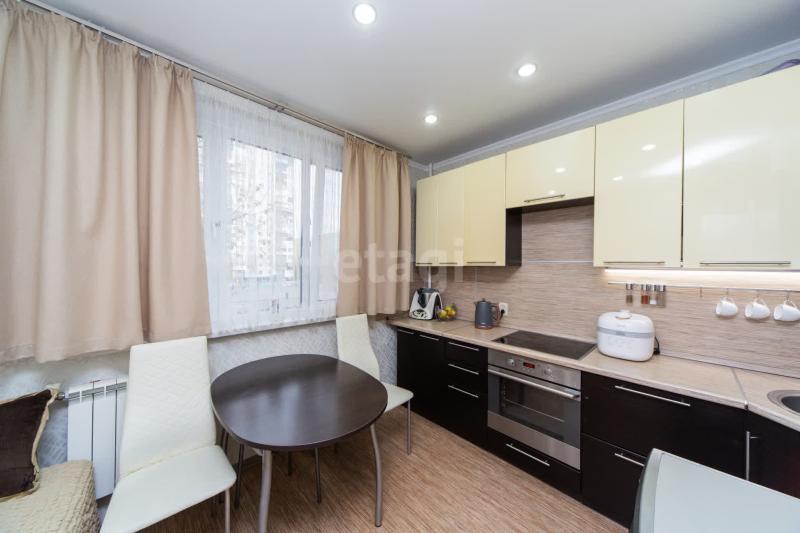 2-комн. квартира, 58 м², 2/16 этаж