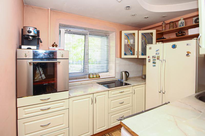 3-комн. квартира, 60 м², 1/5 этаж