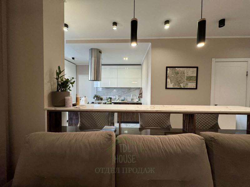 4-комн. квартира, 102 м², 2/9 этаж