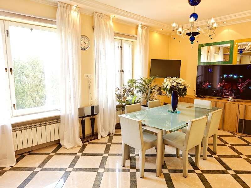 6-комнатная Квартира, 217.9 м2