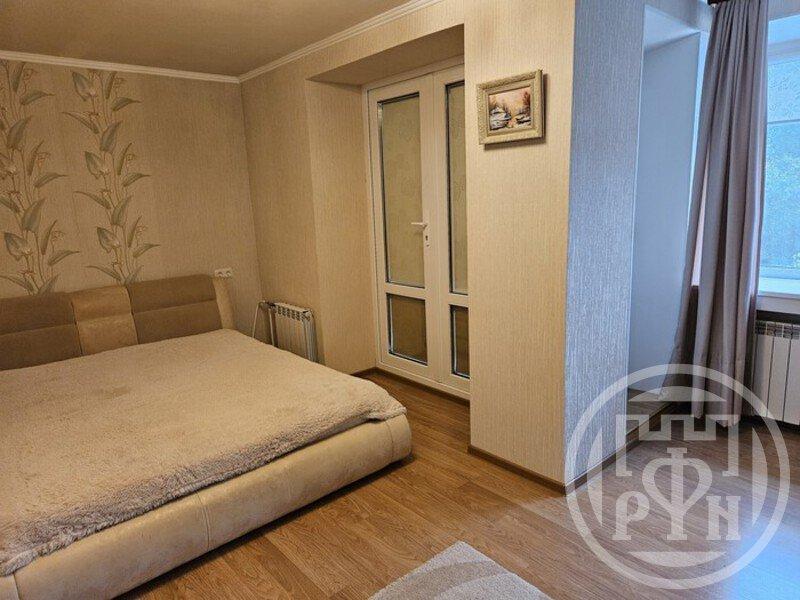 2-комн. квартира, 51.7 м², 4/4 этаж