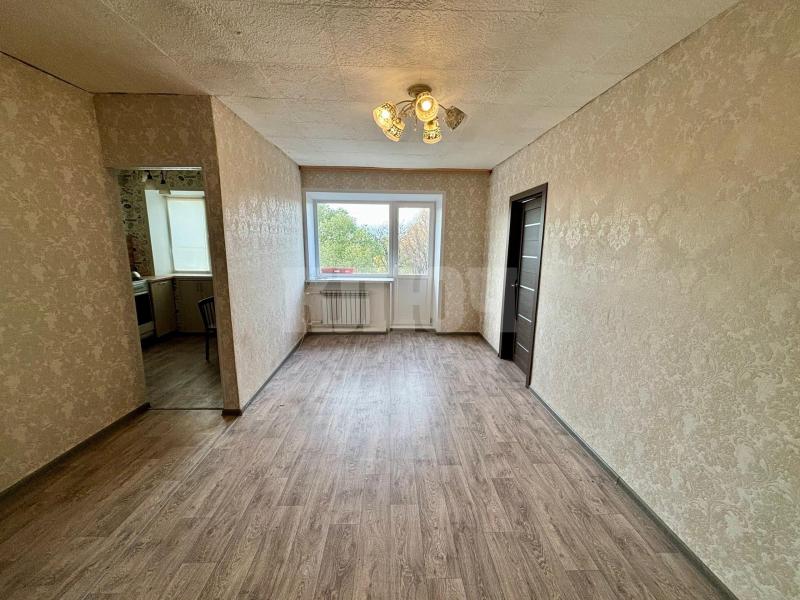 2-комн. квартира, 40 м², 5/5 этаж