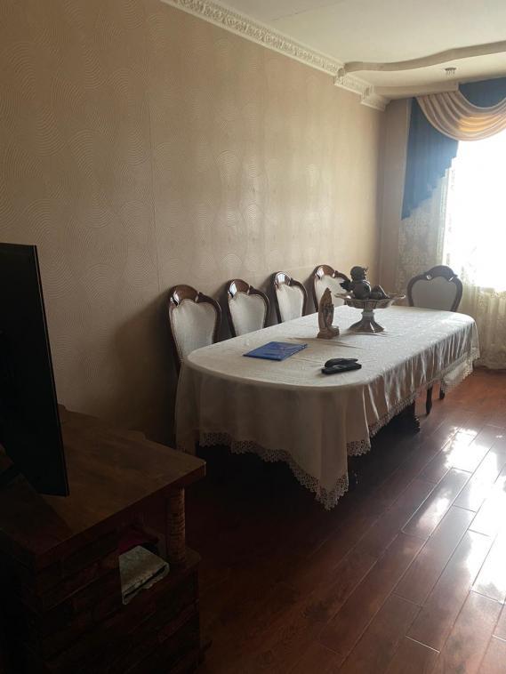 2-комн. квартира, 65 м², 5/5 этаж