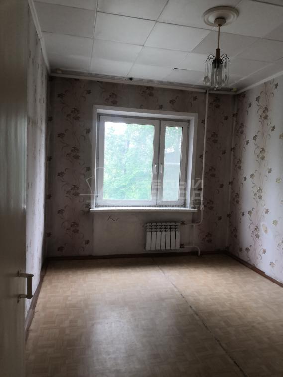 2-комн. квартира, 49 м², 2/5 этаж