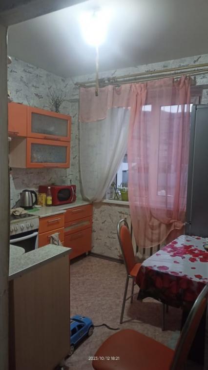 3-комн. квартира, 65 м², 2/3 этаж