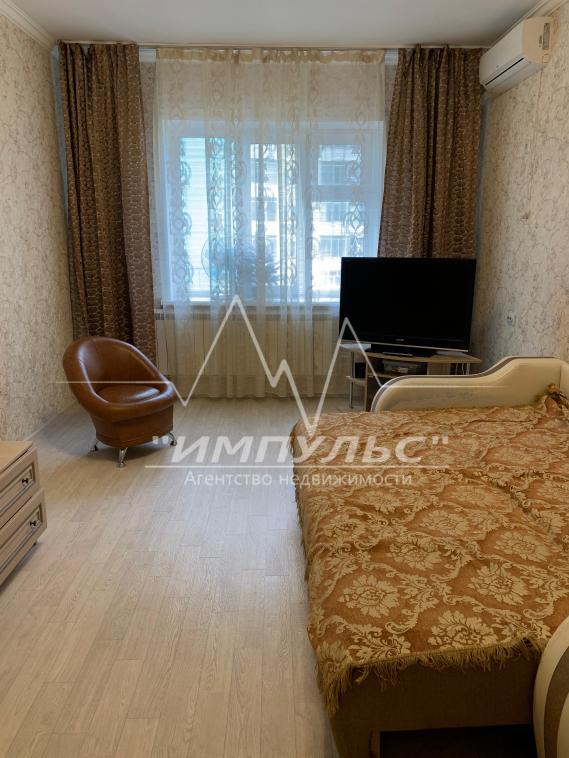 1-комн. квартира, 38 м², 2/9 этаж