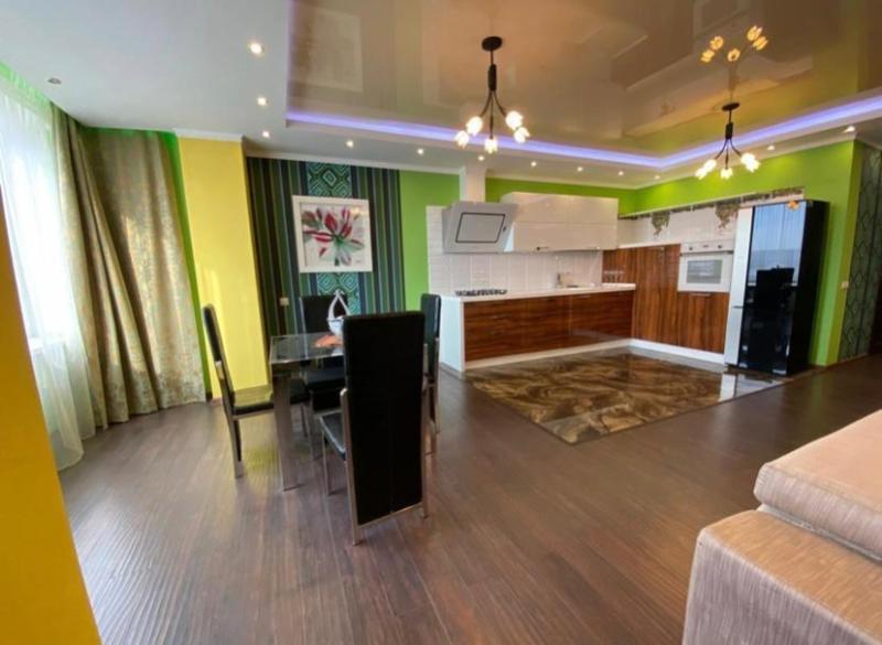 2-комн. квартира, 108 м², 7/9 этаж