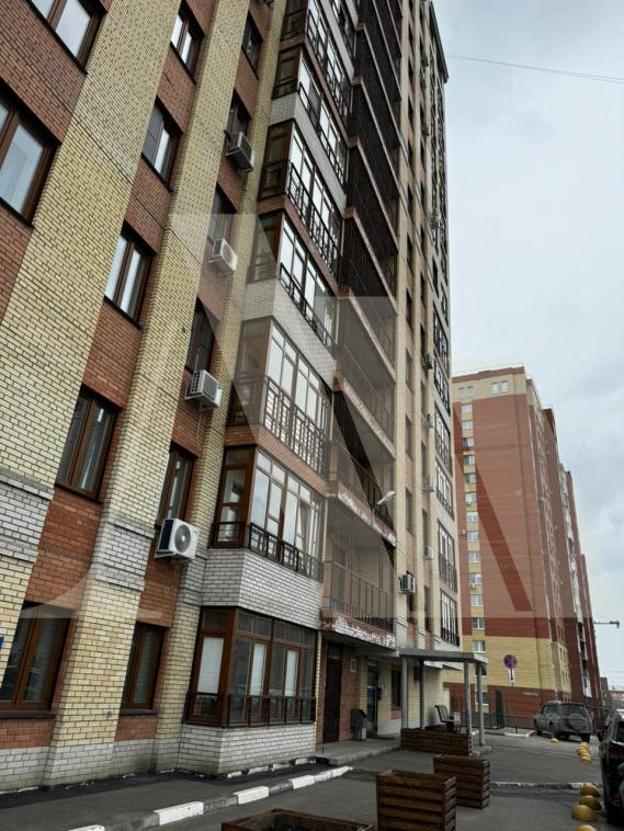 2-комн. квартира, 70 м², 11/17 этаж