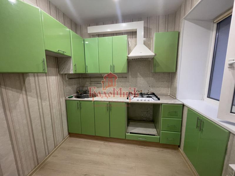 2-комн. квартира, 40.6 м², 4/4 этаж