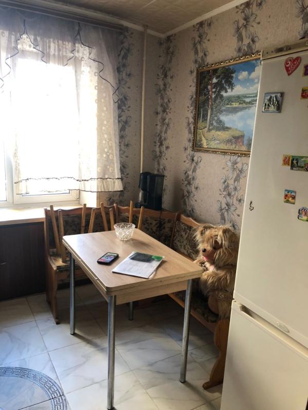 3-комн. квартира, 62 м², 4/5 этаж