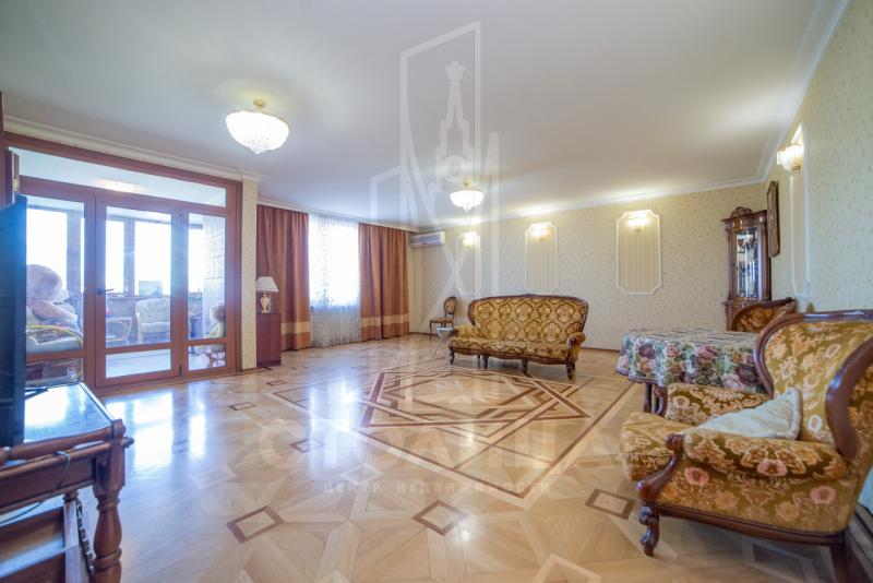 4-комн. квартира, 194.6 м², 6/14 этаж