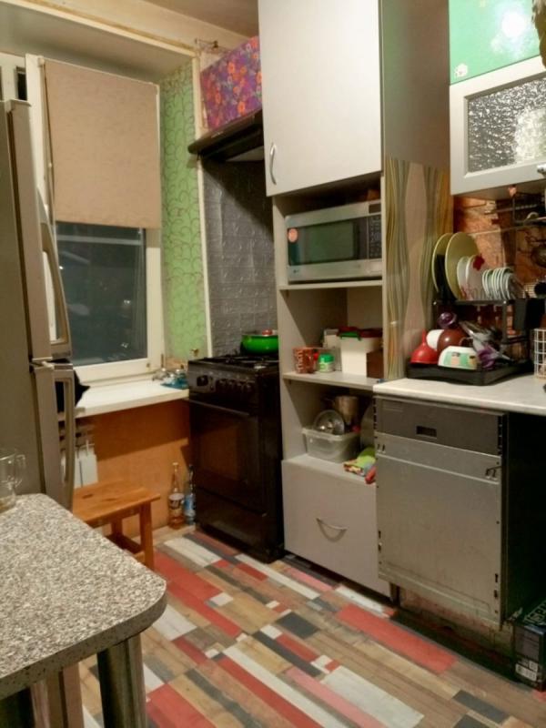 3-комн. квартира, 54 м², 1/3 этаж
