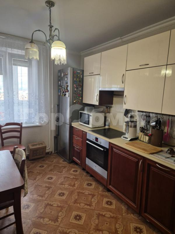 3-комнатная Квартира, 70 м2