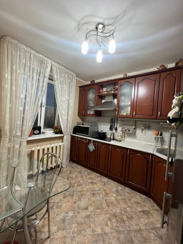 2-комн. квартира, 57 м², 5/6 этаж