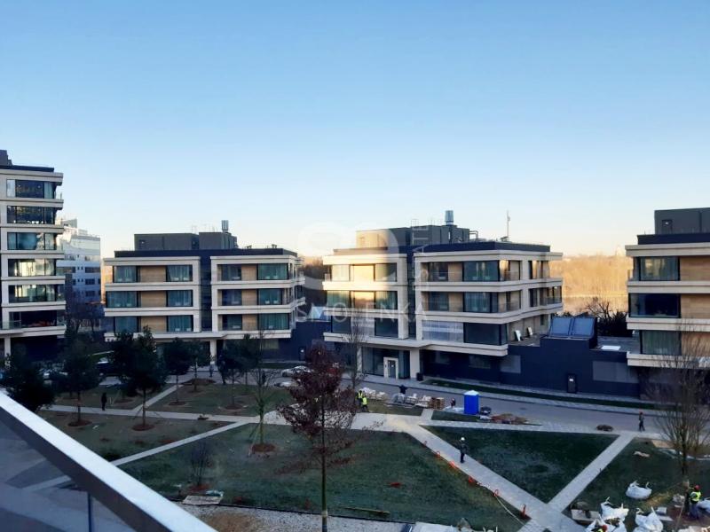 3-комнатная Квартира, 167.5 м2