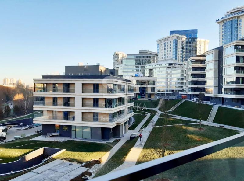 4-комнатная Квартира, 232.5 м2