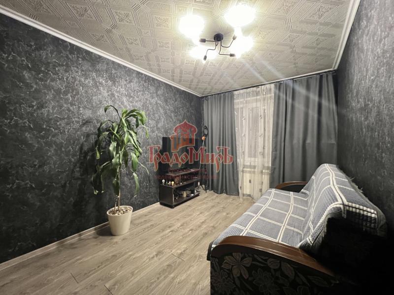 2-комн. квартира, 49.5 м², 1/9 этаж