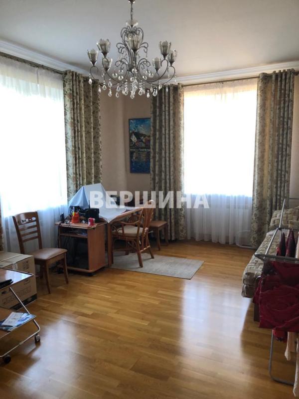 2-комнатная Квартира, 70 м2