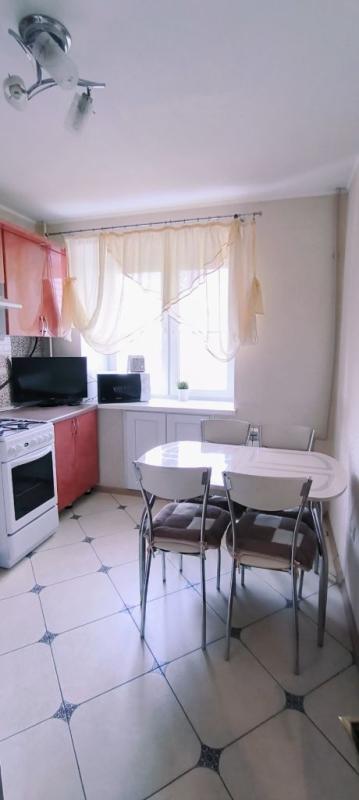 4-комнатная Квартира, 76.6 м2