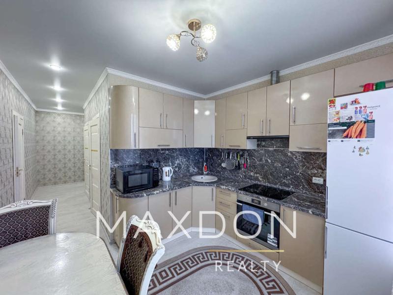 2-комн. квартира, 62 м², 9/18 этаж