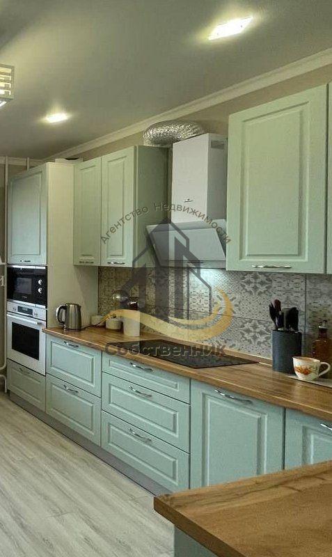 3-комн. квартира, 101 м², 8/9 этаж