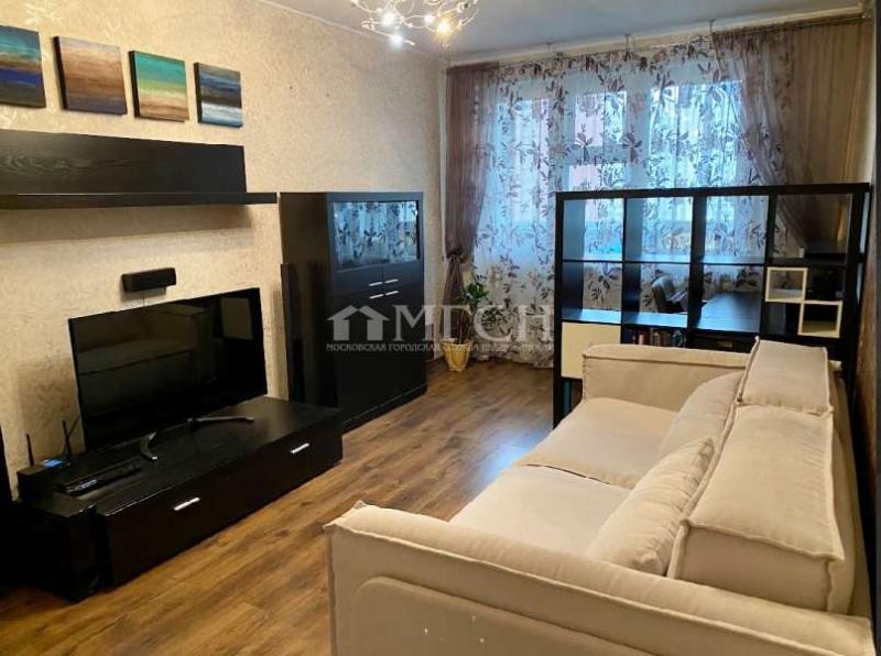 3-комн. квартира, 76.8 м², 7/18 этаж