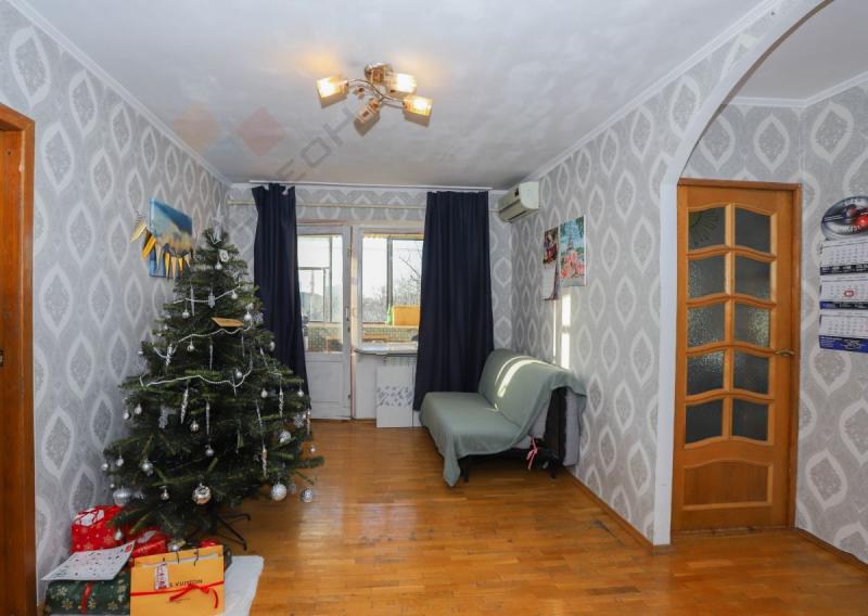 2-комн. квартира, 43.3 м², 4/4 этаж