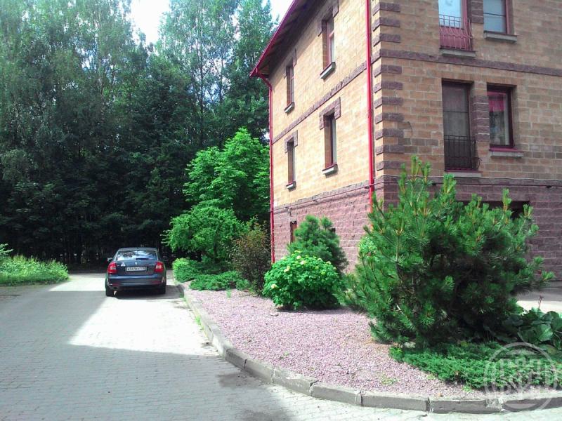 2-комн. квартира, 75.5 м², 2/2 этаж