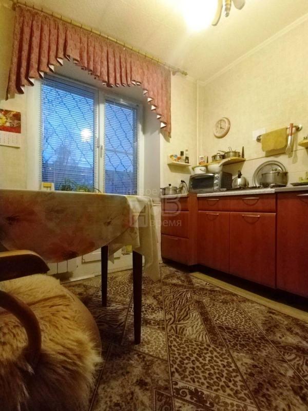 2-комн. квартира, 40 м², 1/5 этаж