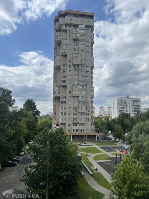 2-комн. квартира, 64 м², 4/23 этаж