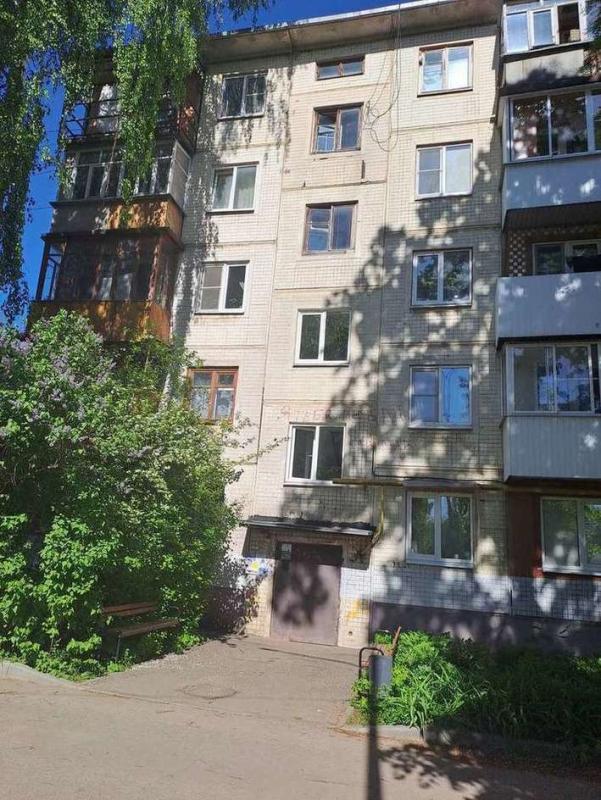 2-комн. квартира, 41.9 м², 4/5 этаж