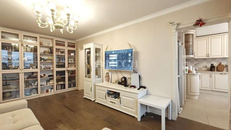 5-комнатная Квартира, 120 м2