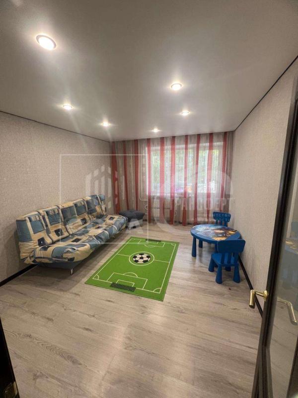 2-комн. квартира, 48 м², 4/9 этаж