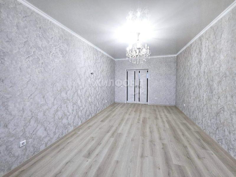 2-комн. квартира, 65 м², 16/17 этаж